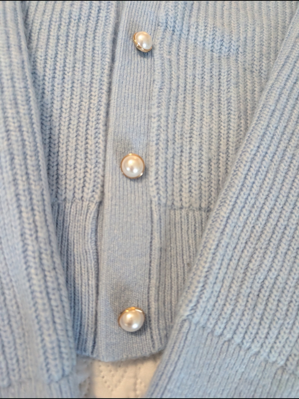 Abercrombie & Fitch Powder Blue Ribbed Pearl-Button Cardigan - Picture 3 of 4